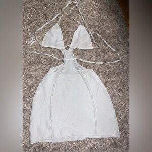Elegant White/Cream Crochet Halter Dress brand new without tags size XXS/XS??